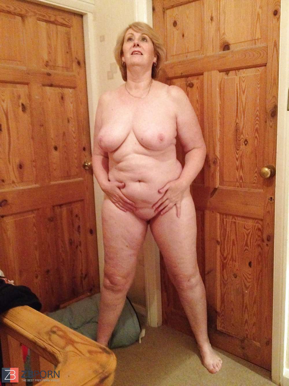 Karen Mature Granny Bathroom Zb Porn